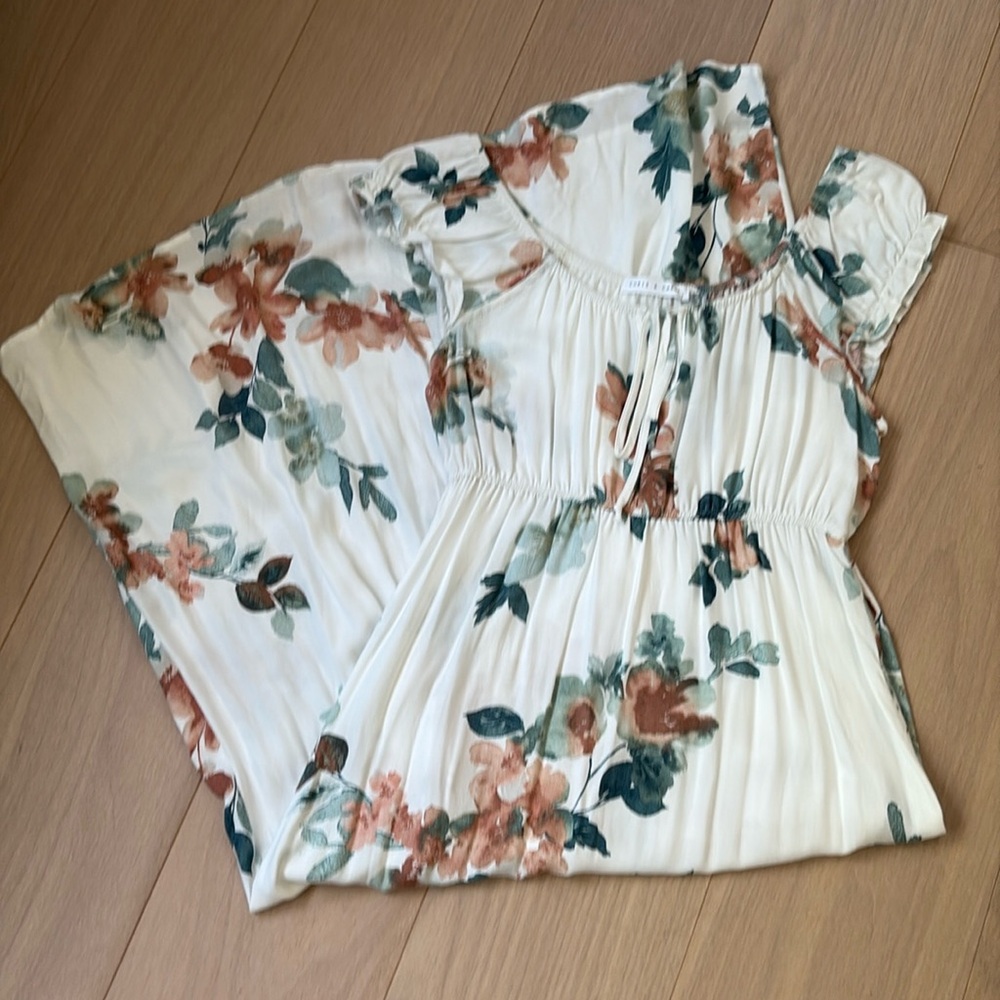 Floral White Maxi Dress